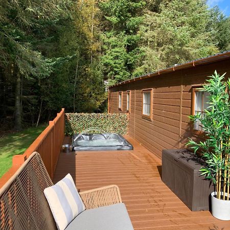 Rose Lodge - Hot Tub Getaway - Percy Woods - Pet Friendly Morpeth Exterior photo