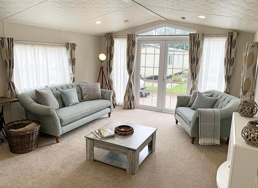 Rose Lodge - Hot Tub Getaway - Percy Woods - Pet Friendly Morpeth Exterior photo